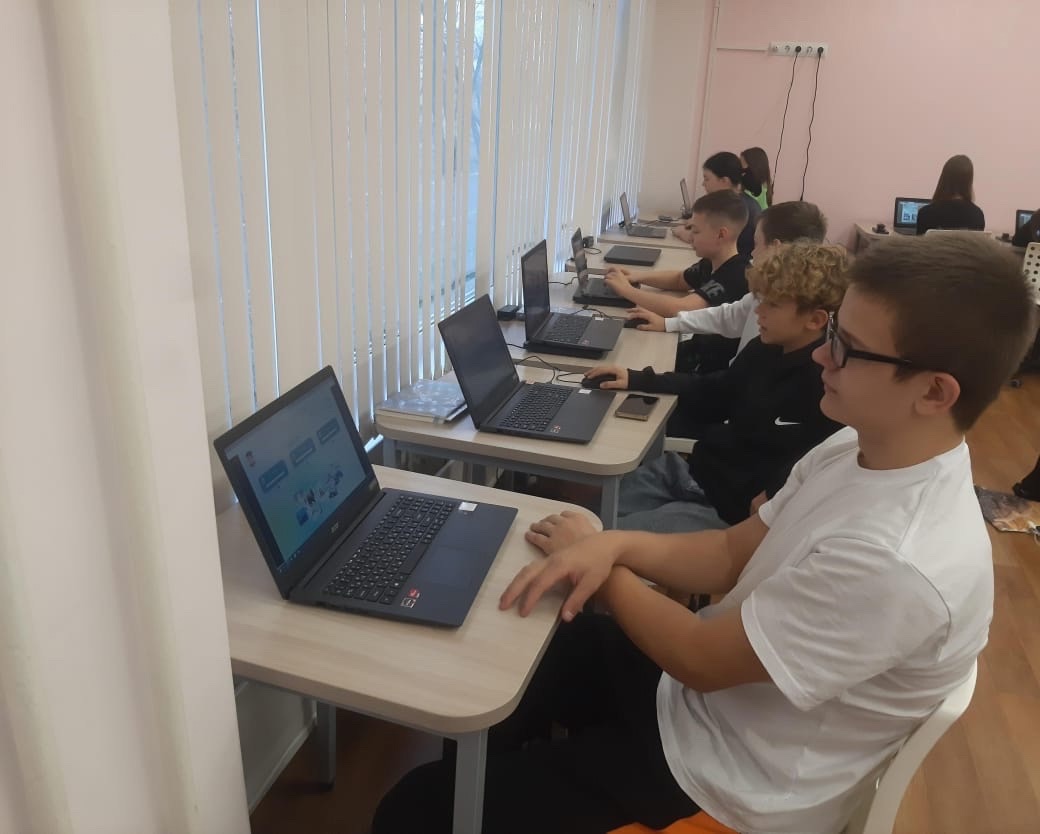 Уроки Цифры посвящённые ИСКУССТВЕННОМУ ИНТЕЛЛЕКТУ.