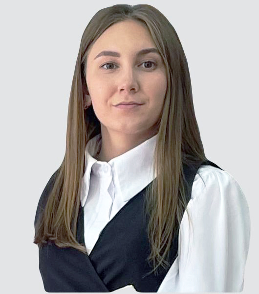 Ахметова Валентина Евгеньевна.